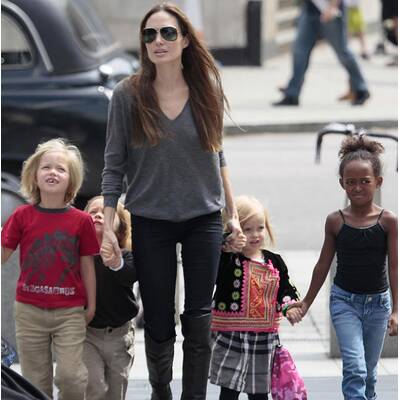 Jolie, Heidi & Co.: Wer ist die heißeste Star-Mama?