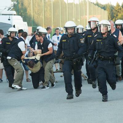 Hooligan-Schlacht bei Lindner-Testspiel