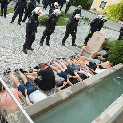 Hooligan-Schlacht bei Lindner-Testspiel