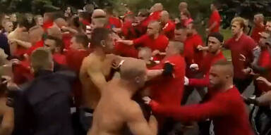 Brutale Schlägerei zwischen Hooligans