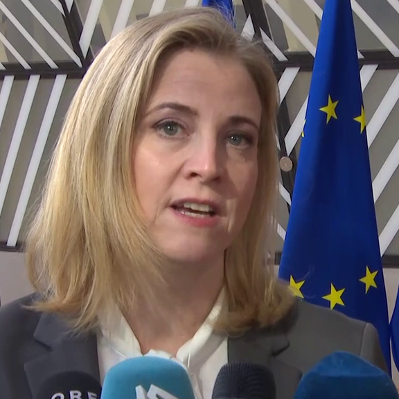 Meinl-Reisinger berät in Brüssel über Straße von Hormuz