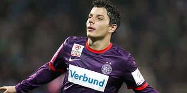 Hosiner bald Teamkollege von Scharner?