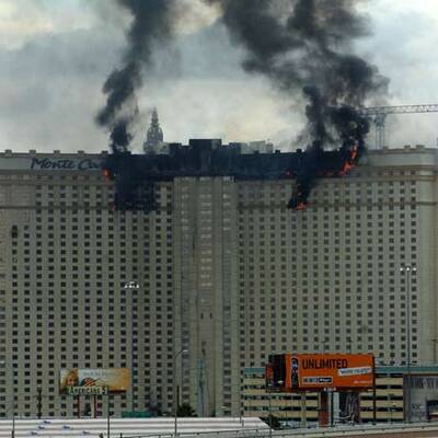 Casino-Hotel in Las Vegas steht in Flammen