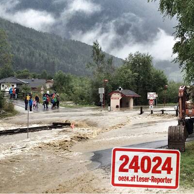 Hochwasser in Brixen im Thale 