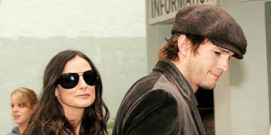 Demi Moore & Ashton Kutcher