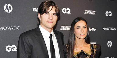 Ashton Kutcher & Demi Moore