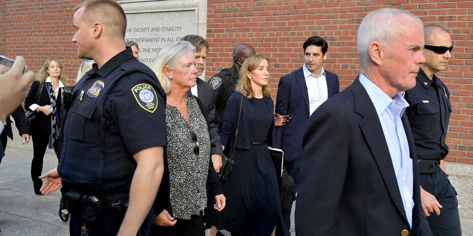 Felicity Huffman Prison