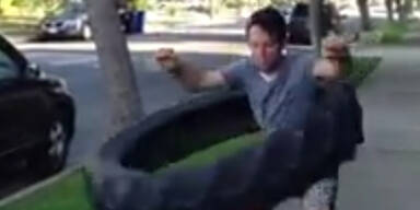 Gewaltig: Hula Hoop mit einem Traktorreifen