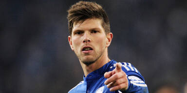 Kickt Burgstaller Huntelaar raus?