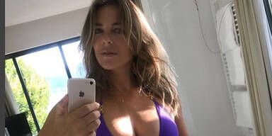 Liz Hurley Selfie