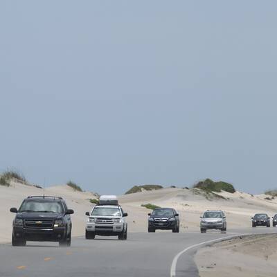 Wann trifft Arthur auf Land?