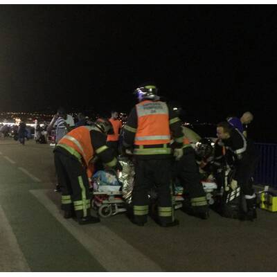 Nizza: Lkw rast in Menschenmenge