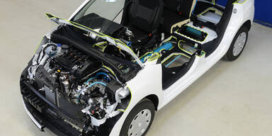 Hybrid-Air-Technik von PSA räumt groß ab