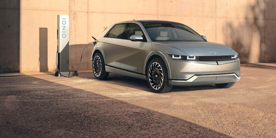 So sieht Kias Elektro-Crossover EV6 aus