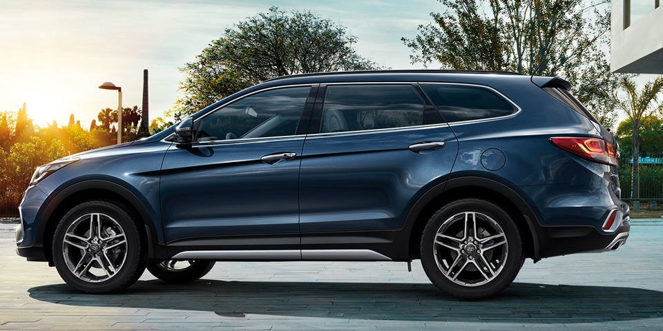 Hyundai frischt den Grand Santa Fe auf