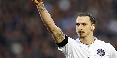 Ibrahimovic ledert gegen Schiris los