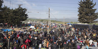 Schwere Krawalle im Horror-Camp Idomeni