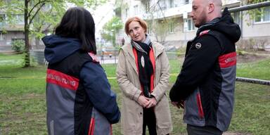 SP&Ouml;-Hanel-Torsch: "Respekt gemeinsam sicher&ldquo;