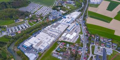 ZKW in der Krise: Trotz Innovation droht weiter Stellenabbau