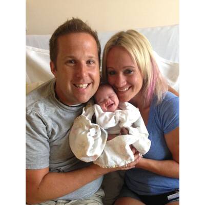 Die Olson Familie trifft ihre Adoptivtochter