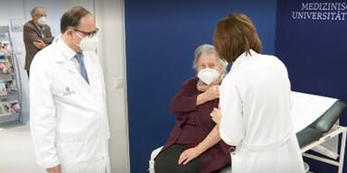 Worauf sich Frau Hofer nach der Impfung freut