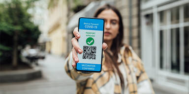 Impfung Studenten Studentin Uni