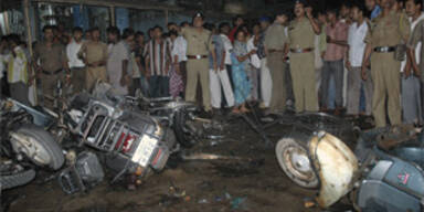 Mehrere Verletzte bei Bombenexplosionen in Indien