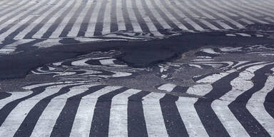 Hitze in Indien lässt Straßen schmelzen