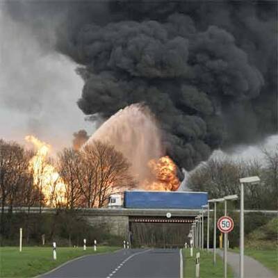 Explosion in Chemiefabrik bei Köln