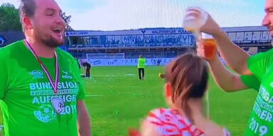 ORF-Lady bekommt Bierdusche