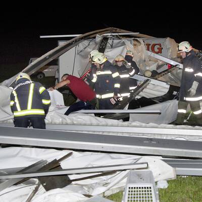 Festzelt im Innviertel eingestürzt: 2 Tote