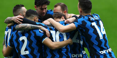 Inter schl&auml;gt AC Milan im Derby mit 3:0
