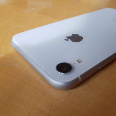 iPhone XR
