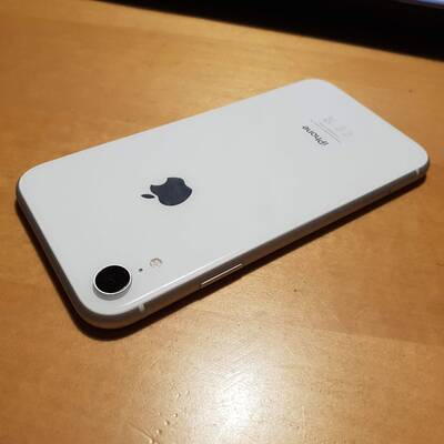 iPhone XR
