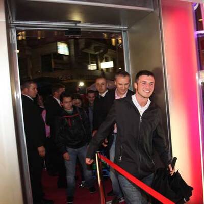 iPhone 4 - Das große Warten