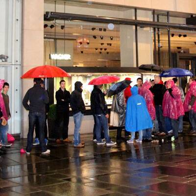 iPhone 4 - Das große Warten