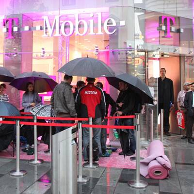 iPhone 4 - Das große Warten