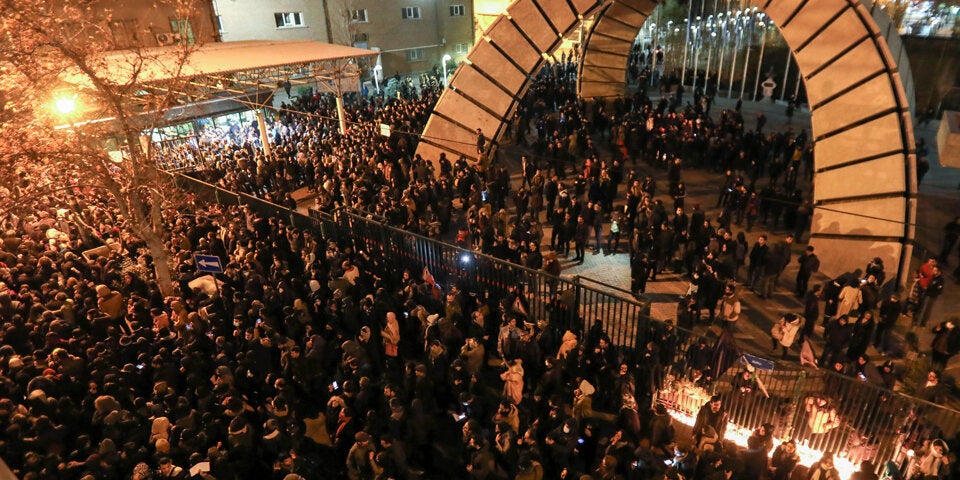 Mutige Studenten gegen Terror-Mullahs