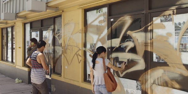 Polizisten tasern Graffiti-Künstler zu Tode