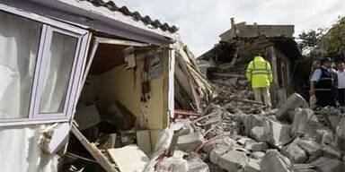 Sturm in Istanbul riss Minarett um