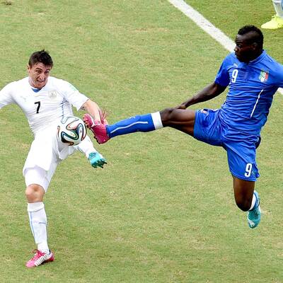 Die Bilder zu Italien - Uruguay