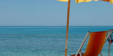 Sex am Strand - ab in den Knast!