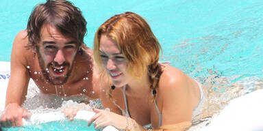 Miley Cyrus' Wasserspiele