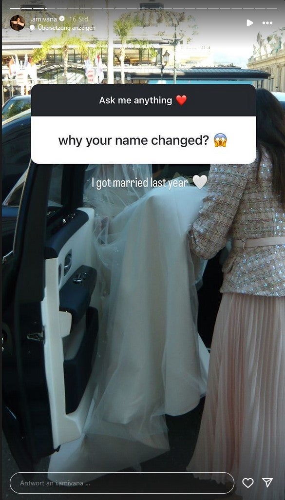 Ivana Essl ermöglicht einen ersten Blick auf ihr Brautkleid 