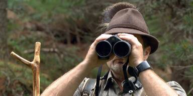 Jäger werden zur Kasse gebeten.