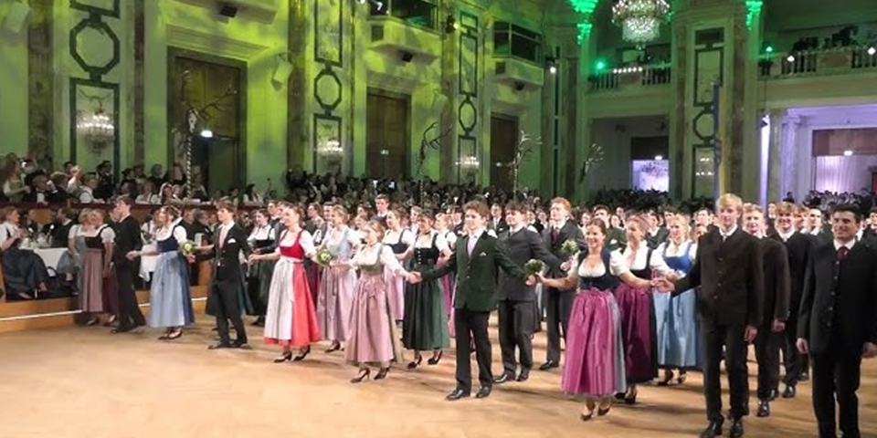 Reisekanzler Schallenberg: 10.000 Kilometer in einem Monat