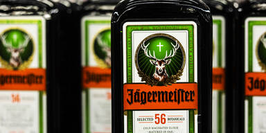 J&auml;germeister unterst&uuml;tzt Regierung mit Alkohol