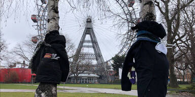 So helfen Jacken an B&auml;umen auch in Wien