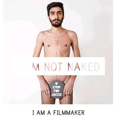 Nackte Solidarität für sexy Jackie