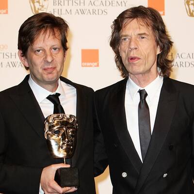 Stars im Regen: Jolie, Pitt & Co bei BAFTAs